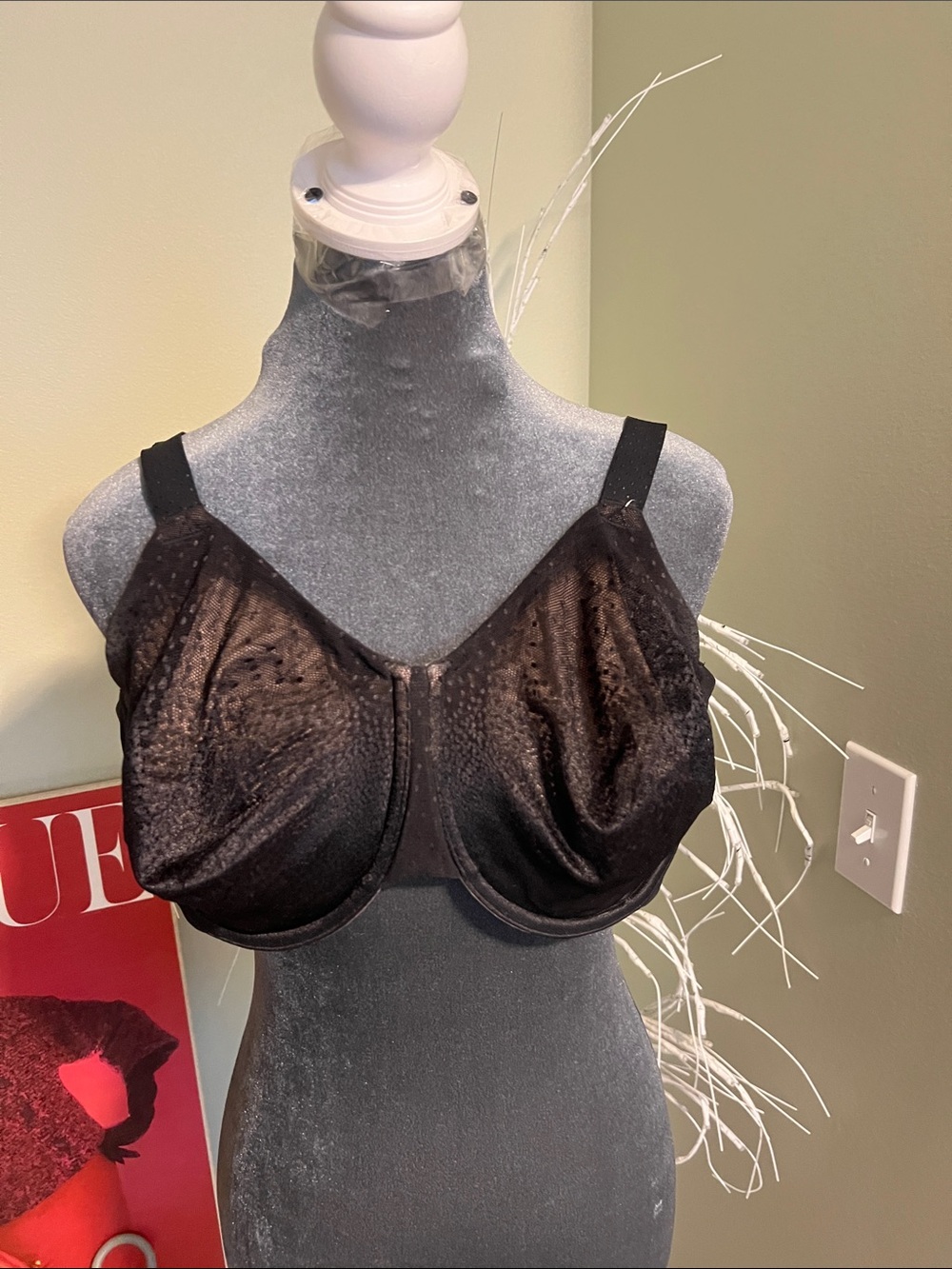 Wacoal Black Underwire Support Bra